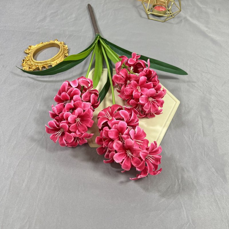 3-headed Rose-red Artificial Hyacinth Silk Flowers