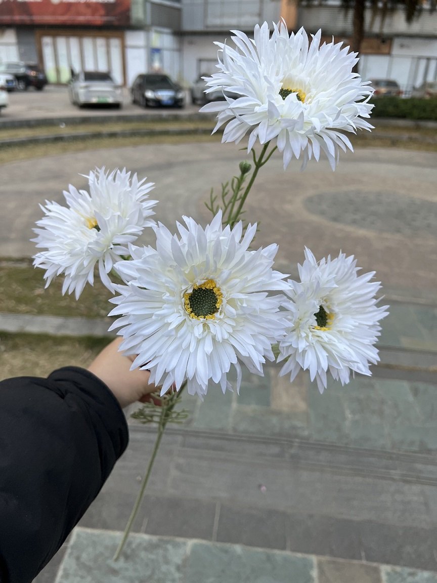 Long Stem 4-Head Gerbera Silk Flowers